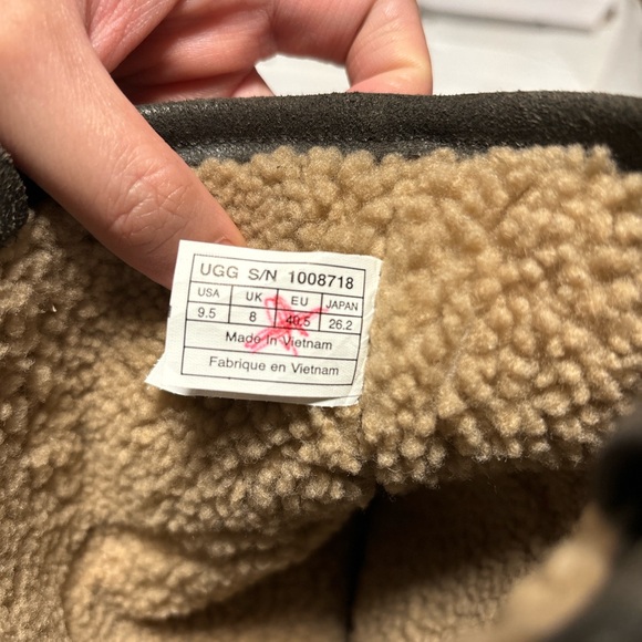 UGG boots - Picture 4 of 4